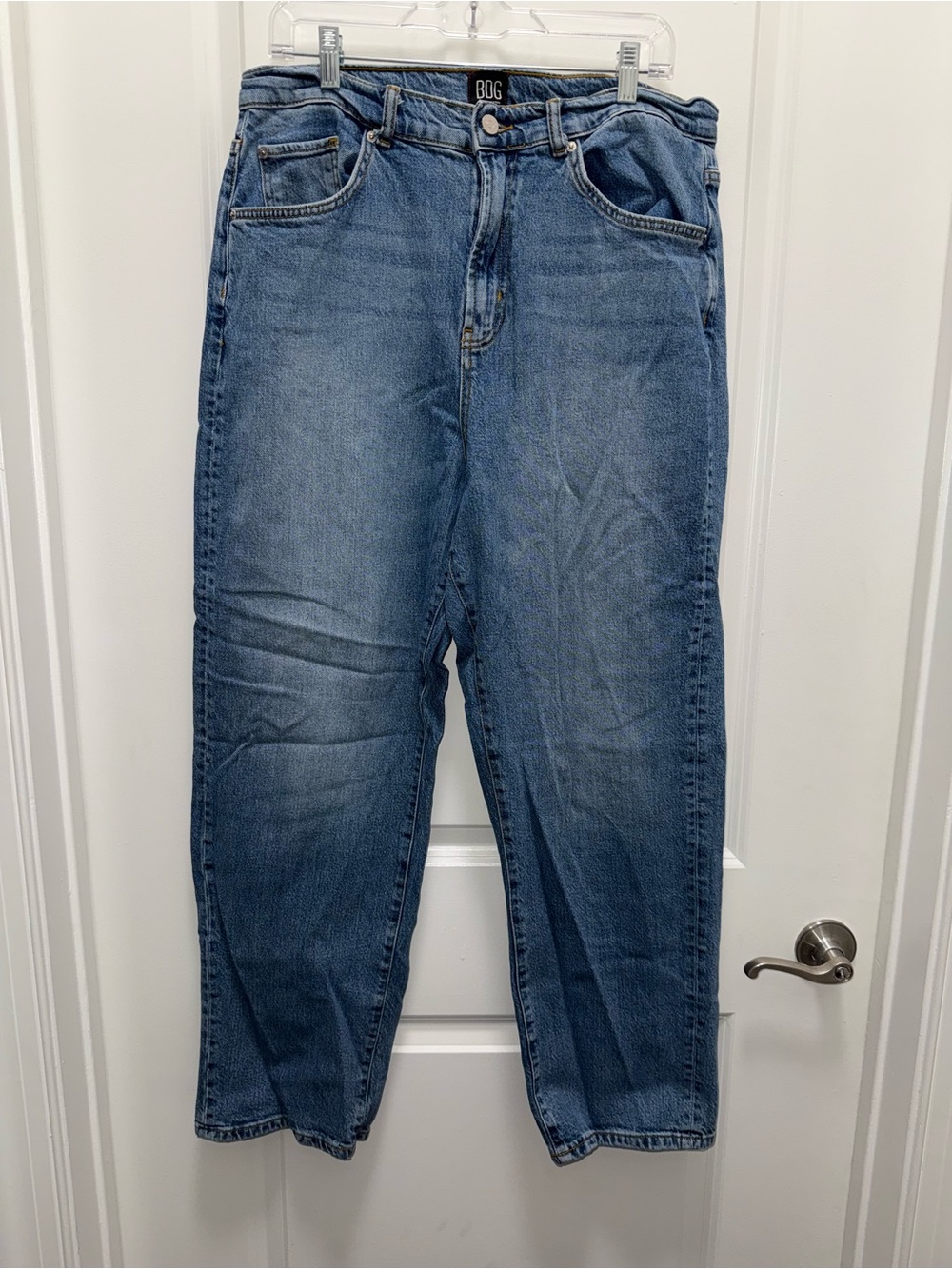 BDG Urban Outfitters High Waist Straight Leg Jeans Medium Wash Size 34